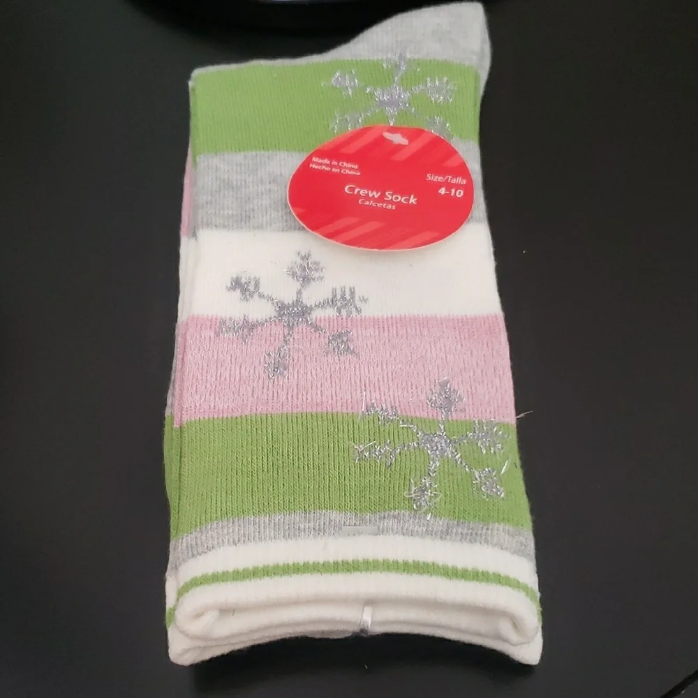 White, Pink & Gold Trim Breast Cancer Pink Ribbon Hand Towel Set & Socks - NWT